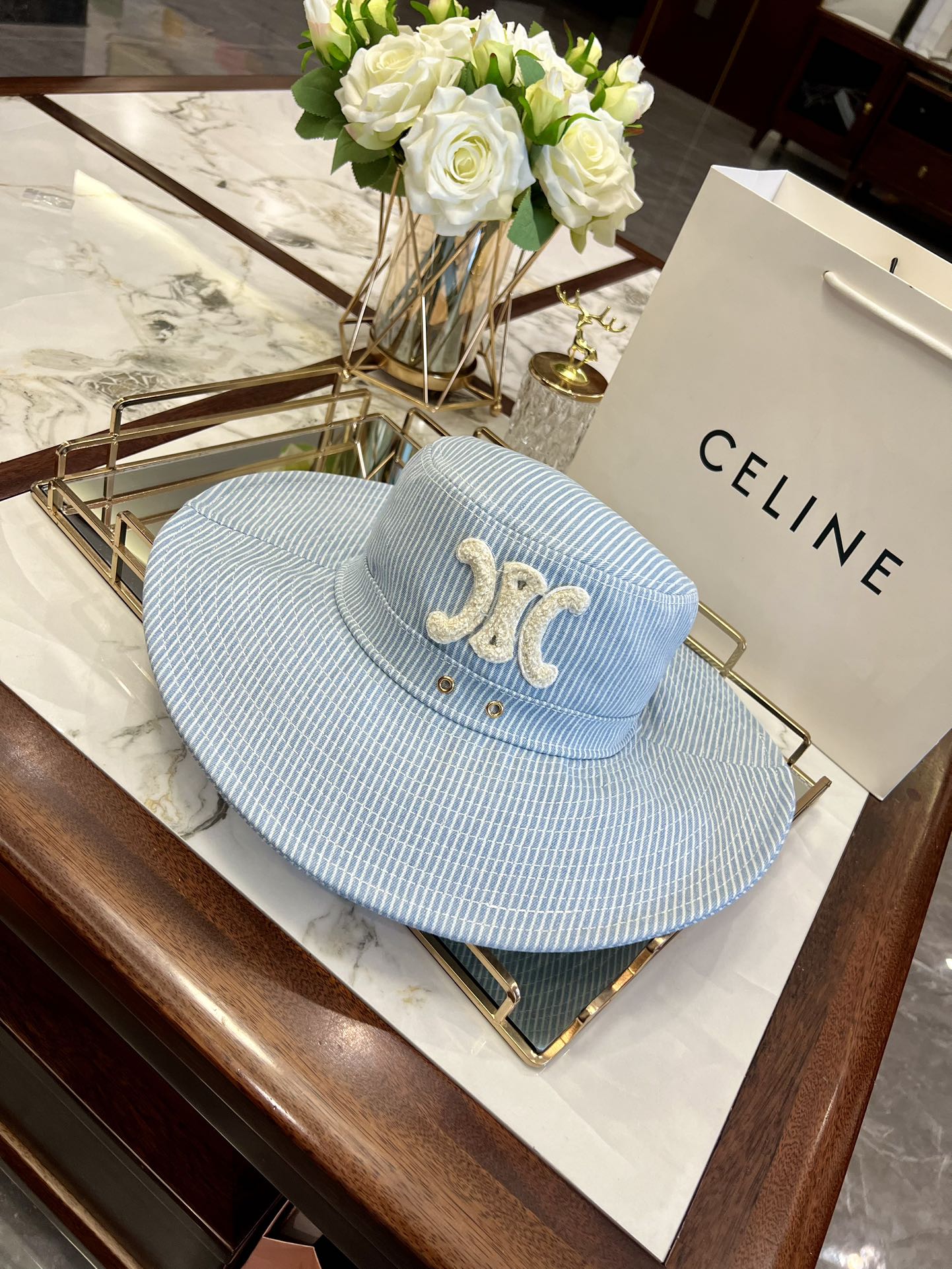 celine hat model 14